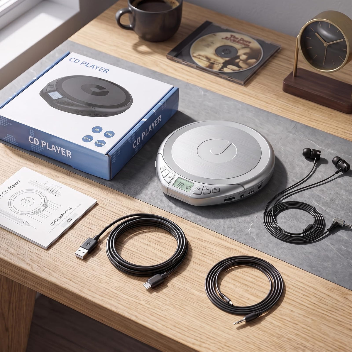 Portable CD Player with Earphones O870002
